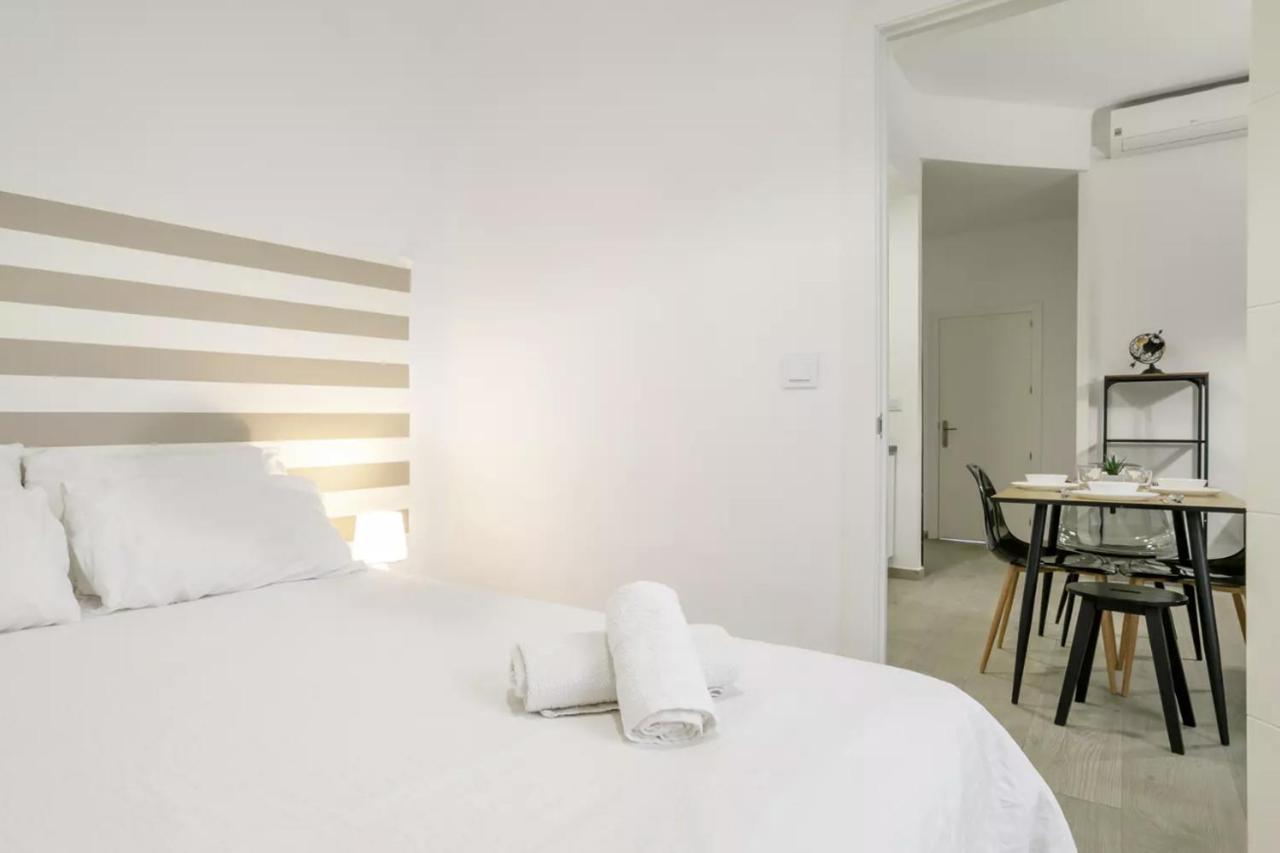 Fantastic Apartment In The Heart Of Alicante Exterior photo